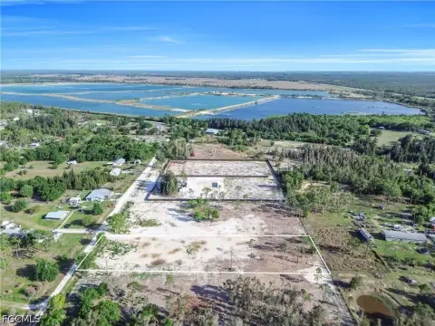 Punta Gorda 1-Acre Lot