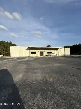 Meridian Commercial Building on Acreage