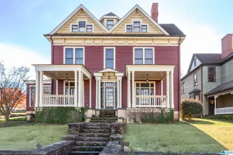 Historic Duplex with Porches