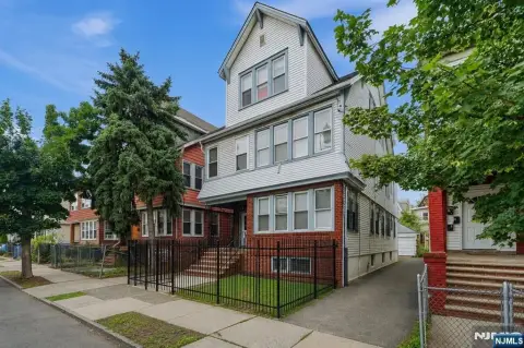 3-Family Triplex with Detached Garage