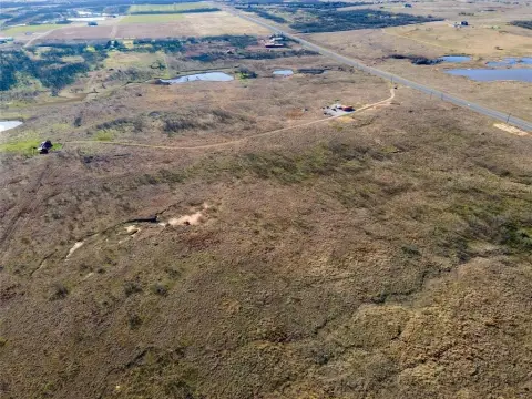 22.72 Acres on Highway 82