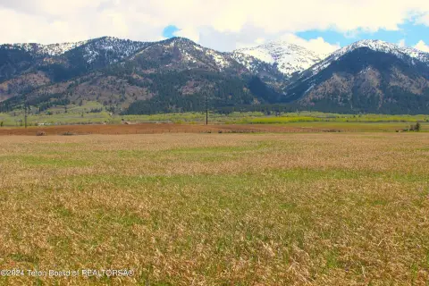 Thayne, WY Land with Views