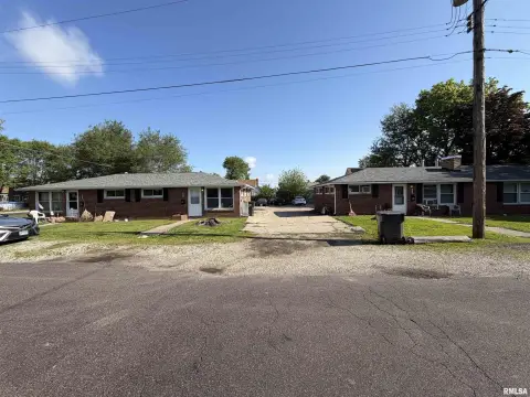 Pekin Multifamily Investment Opportunity