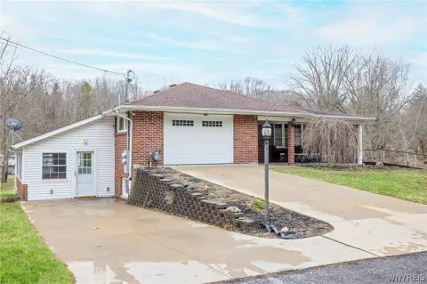 Spacious Two-Family Home in Cowlesville