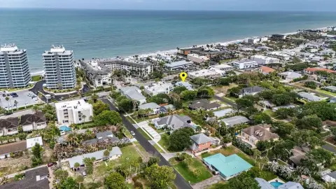 Updated 2BR/2BA Residence
