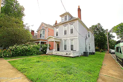 Louisville Highlands Four-Plex Opportunity