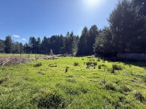 Residential Lot with Southern Exposure