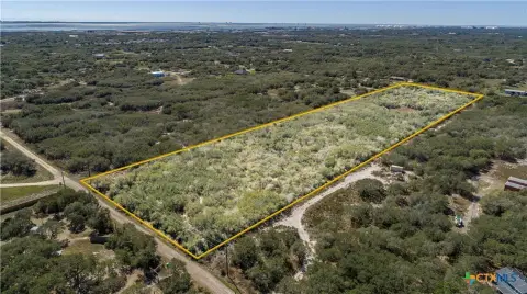 9.91 Acres in Aransas Pass