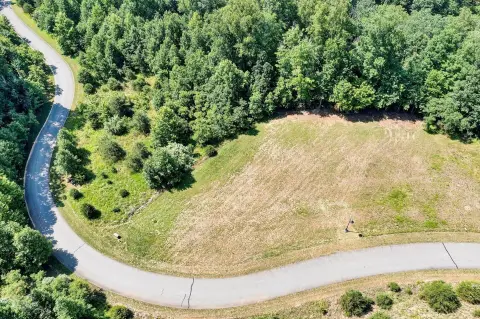 Waterfront Lot with Dock Approval
