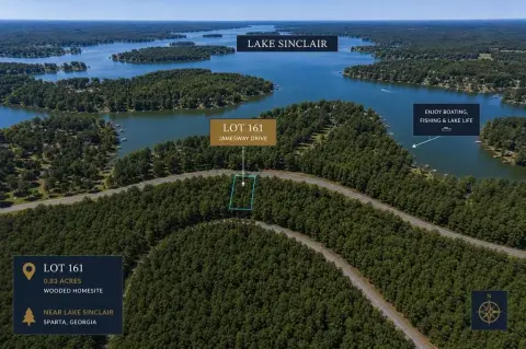 Lakefront Community Vacant Lot