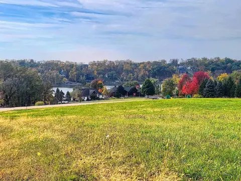 Lake Carroll Buildable Lot