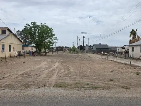 Commercial Lot in Pecos, TX