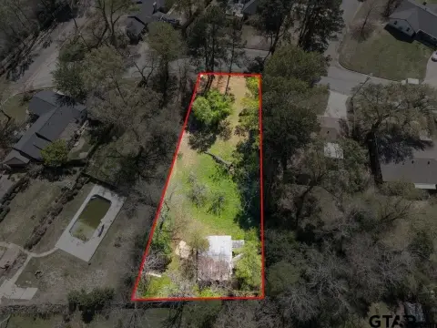 Tyler Lot with Metal Shop