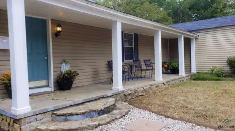 Triplex with Alley-Access Garage Apartment