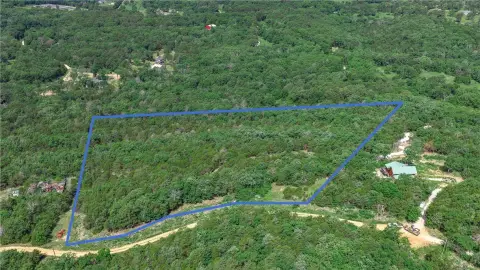 Eureka Springs Wooded Sanctuary