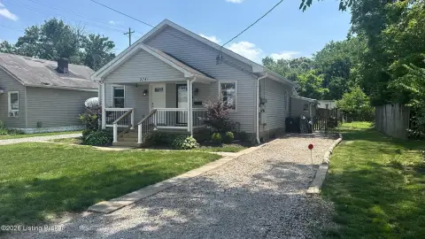 Versatile Louisville Property: Single/Duplex