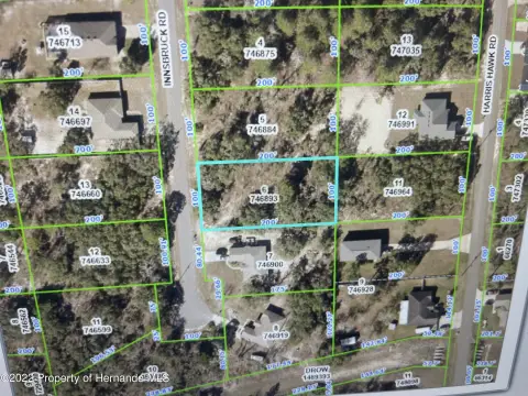 Residential Land in Weeki Wachee