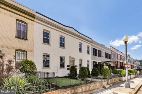Four-Unit Apartment Building in DC