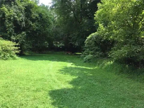 Residential Lots in Glendon Boro