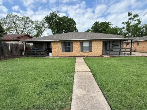 Waco Duplex Near Baylor