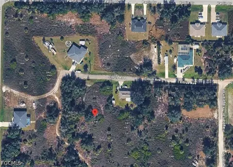 Residential Lot in Harbour Heights