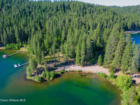 Lake Coeur d'Alene Waterfront Land