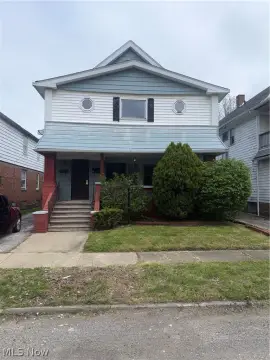Vacant Duplex with Three Units