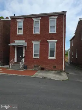CUMBERLAND Duplex For Sale