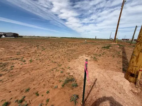 One Acre Lot in Midland