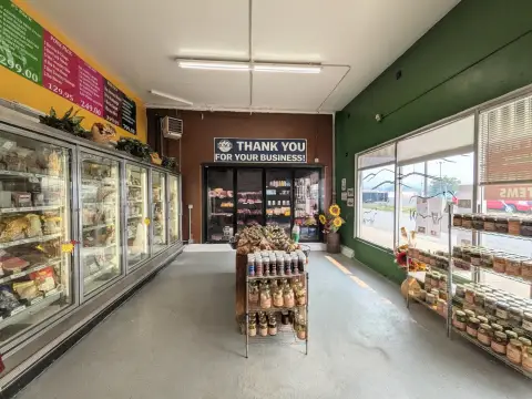 Grocery Property with Loading Dock