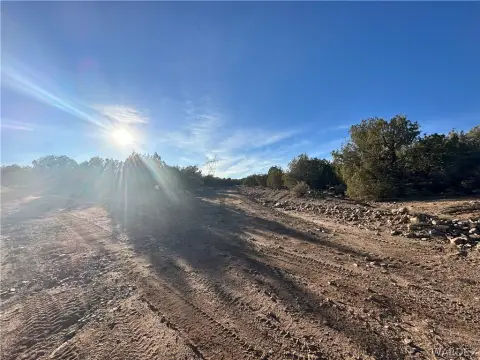 Kingman, AZ Off-Grid Land