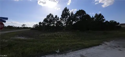 Corner Lot in Lehigh Acres
