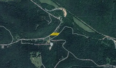 Residential Lot in Zinc, AR