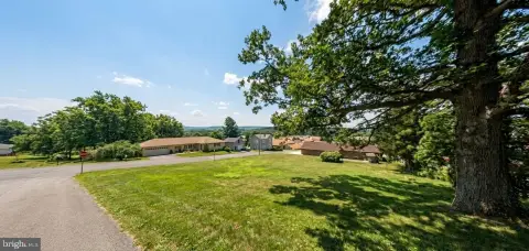 Residential Lot in Premier Neighborhood