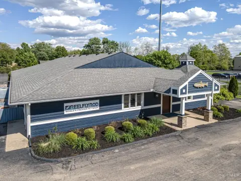 Versatile Commercial Building in Bellbrook