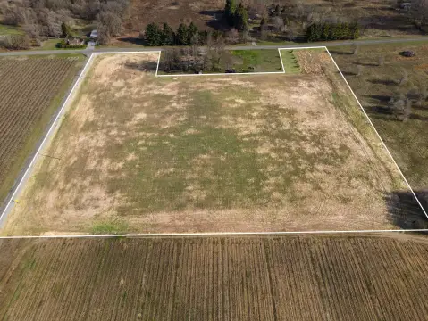 8.72 Acres in Bainbridge Township