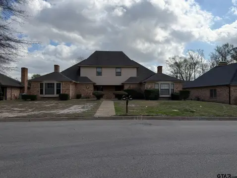 Brick Two-Unit Duplex