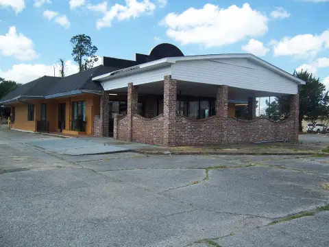 Restaurant/Bar Opportunity in Houma, LA