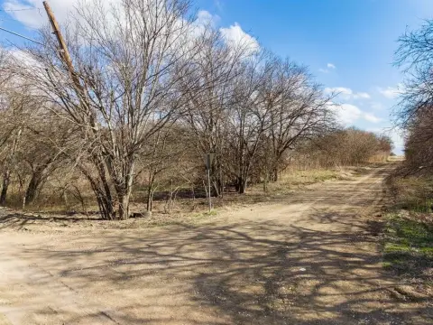 Residential Lot in Hillsboro, TX