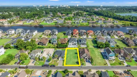 Waterfront Homesite in Gated Community