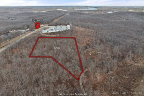 Versatile Land Near Lake Ozarks
