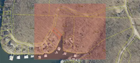 Lakefront Lot in Yacht Club