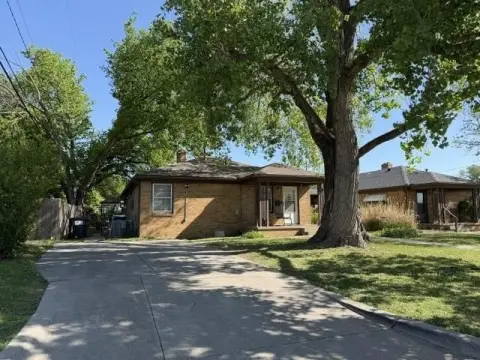 Wichita Duplex: Investor Special