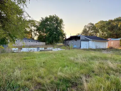 Residential Lot with Existing Utilities