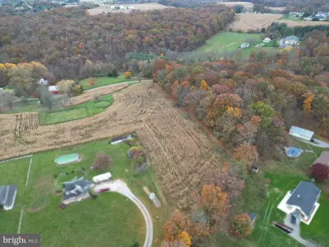 Expansive Land in Hampstead, MD