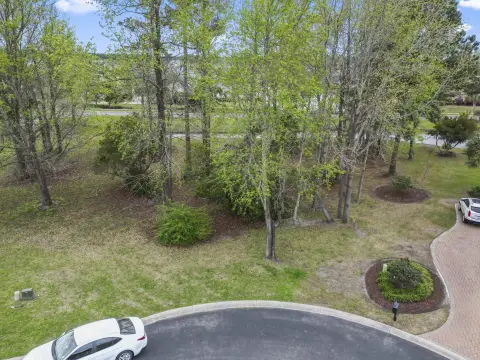 Oversized Lake Lot in Community