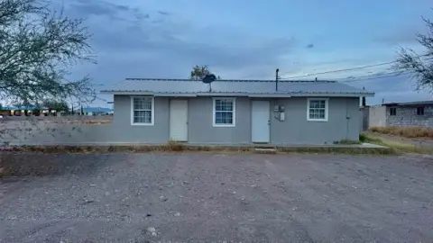 Updated Duplex on Large Lot