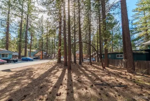 Residential Lot in South Lake