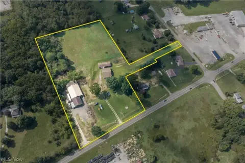Multi-Building Warehouse Property