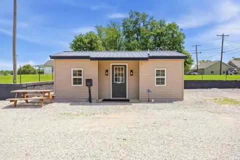 Versatile Property Near Monon South